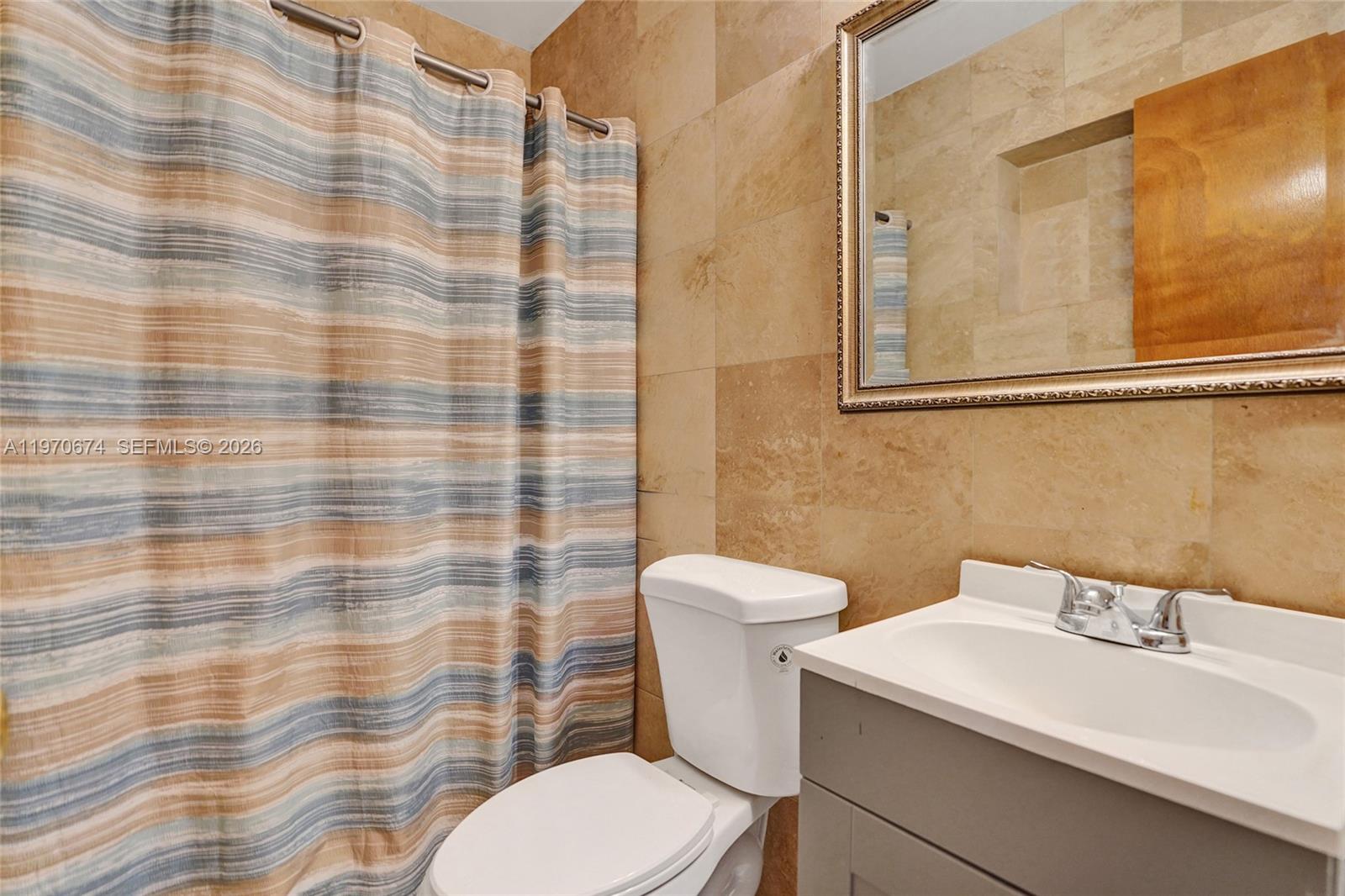 SUNNY ISLES INLAND - Residential