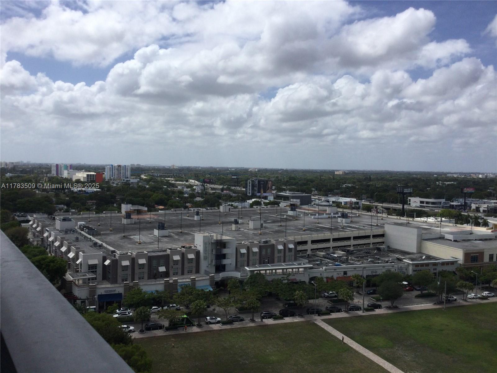 FOUR MIDTOWN MIAMI CONDO - Residential