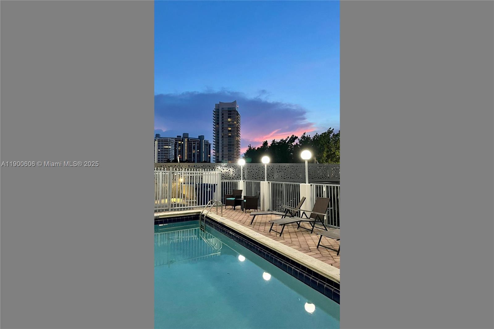 ARCADIA CONDO - Residential Lease