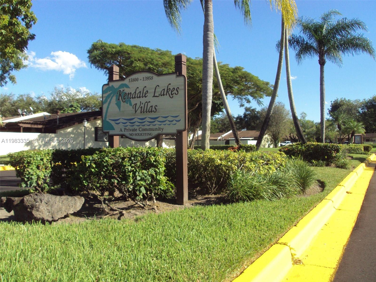 KENDALE LAKES NORTH SEC 1 - Residential