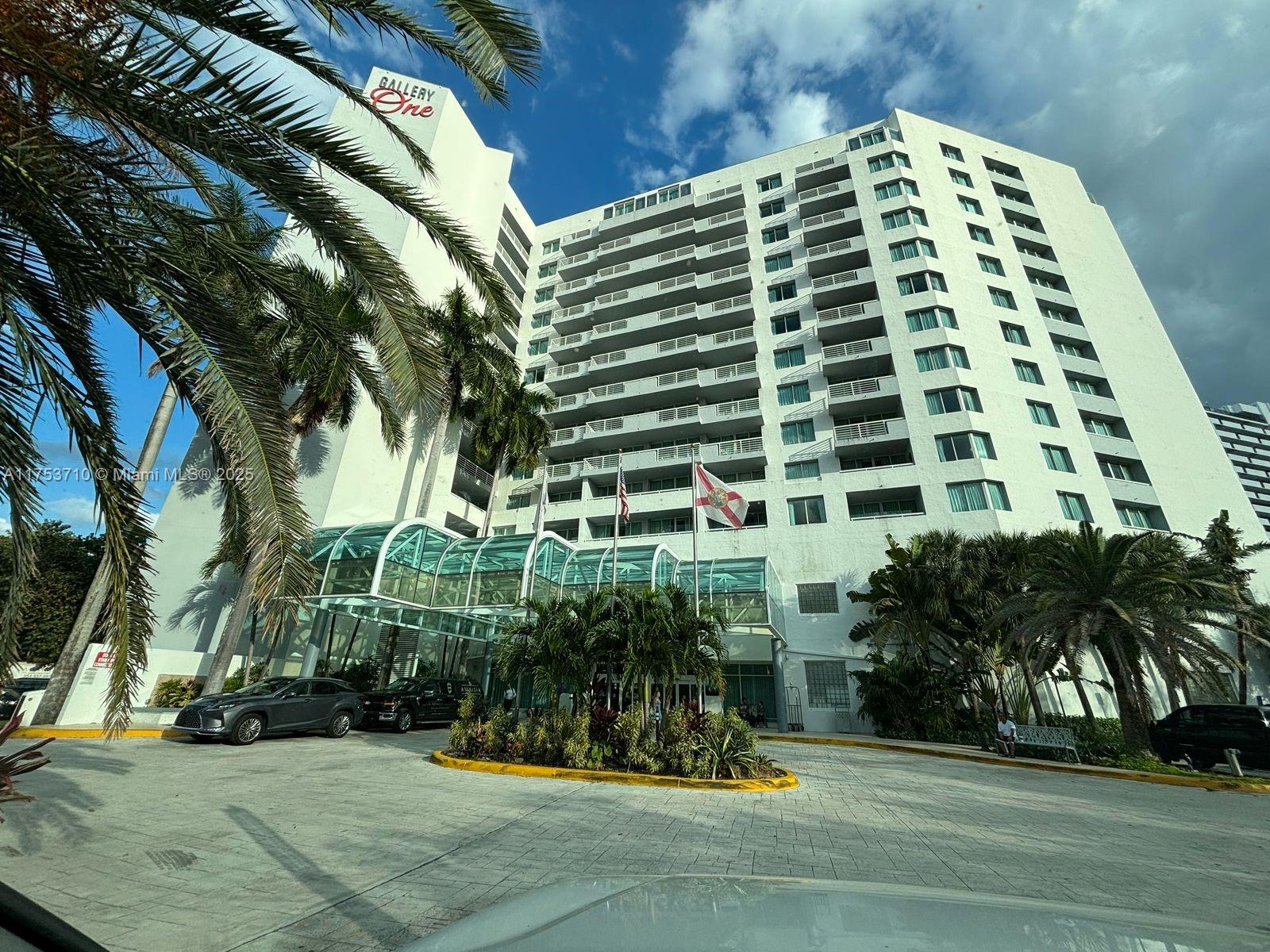 Property for Sale at 2670 E Sunrise Blvd 302, Fort Lauderdale, Broward County, Florida - Bedrooms: 1 
Bathrooms: 1  - $160,000
