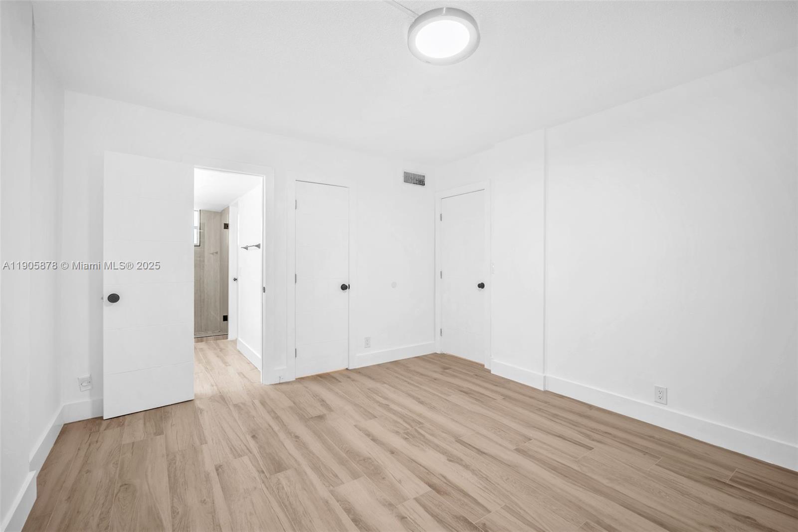 APRIL BREEZE CONDO - Residential Lease