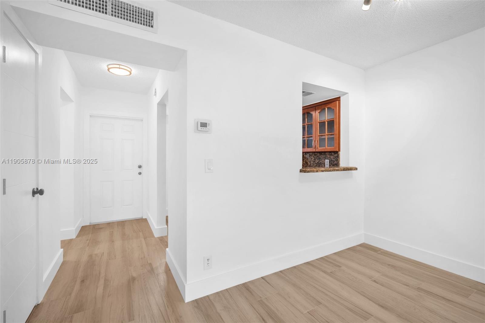 APRIL BREEZE CONDO - Residential Lease