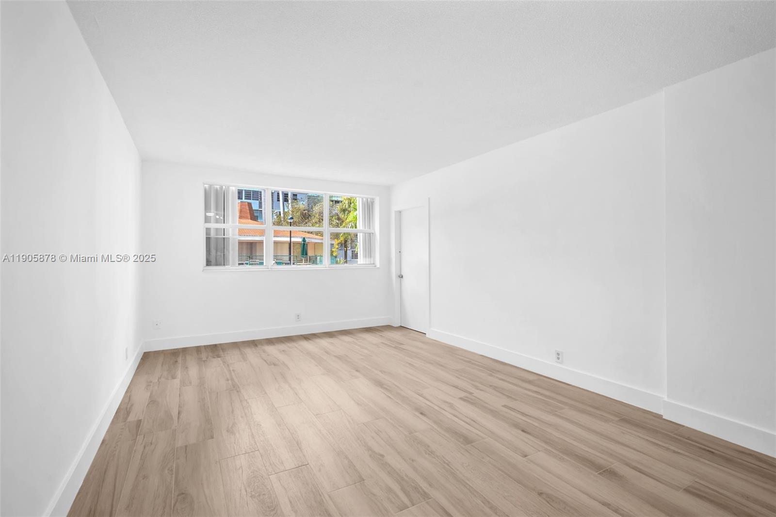 APRIL BREEZE CONDO - Residential Lease