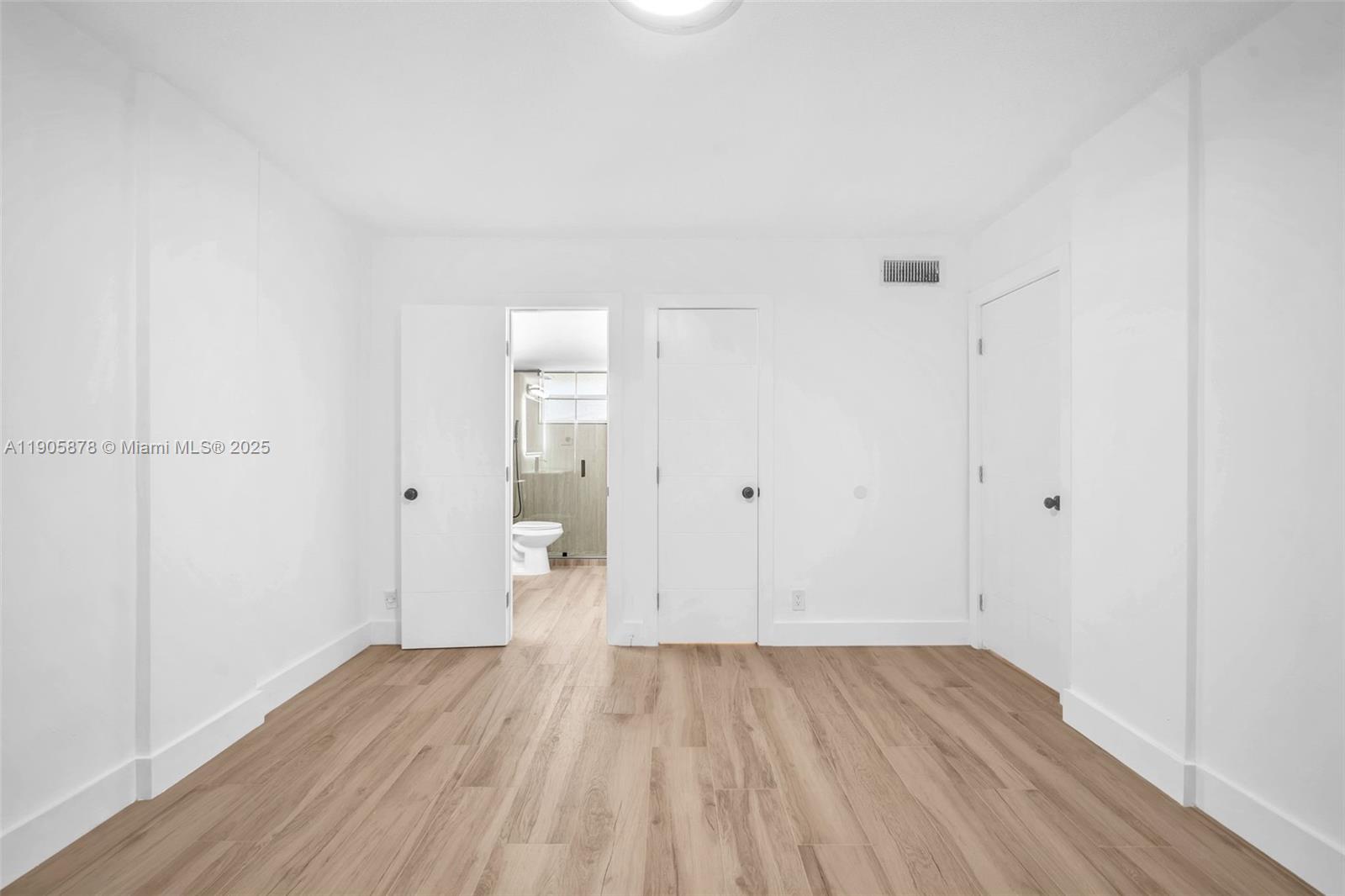 APRIL BREEZE CONDO - Residential Lease