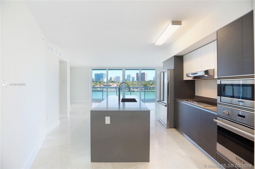 JUST REDUCED!!! Beautiful apartment with marble floors at the most exclusive area... a MUST see!!