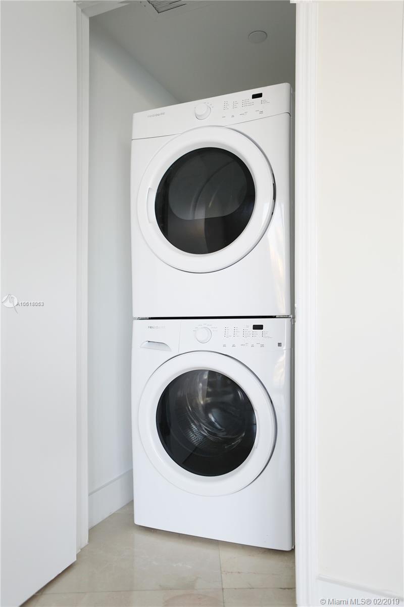 O residences - Residential Lease