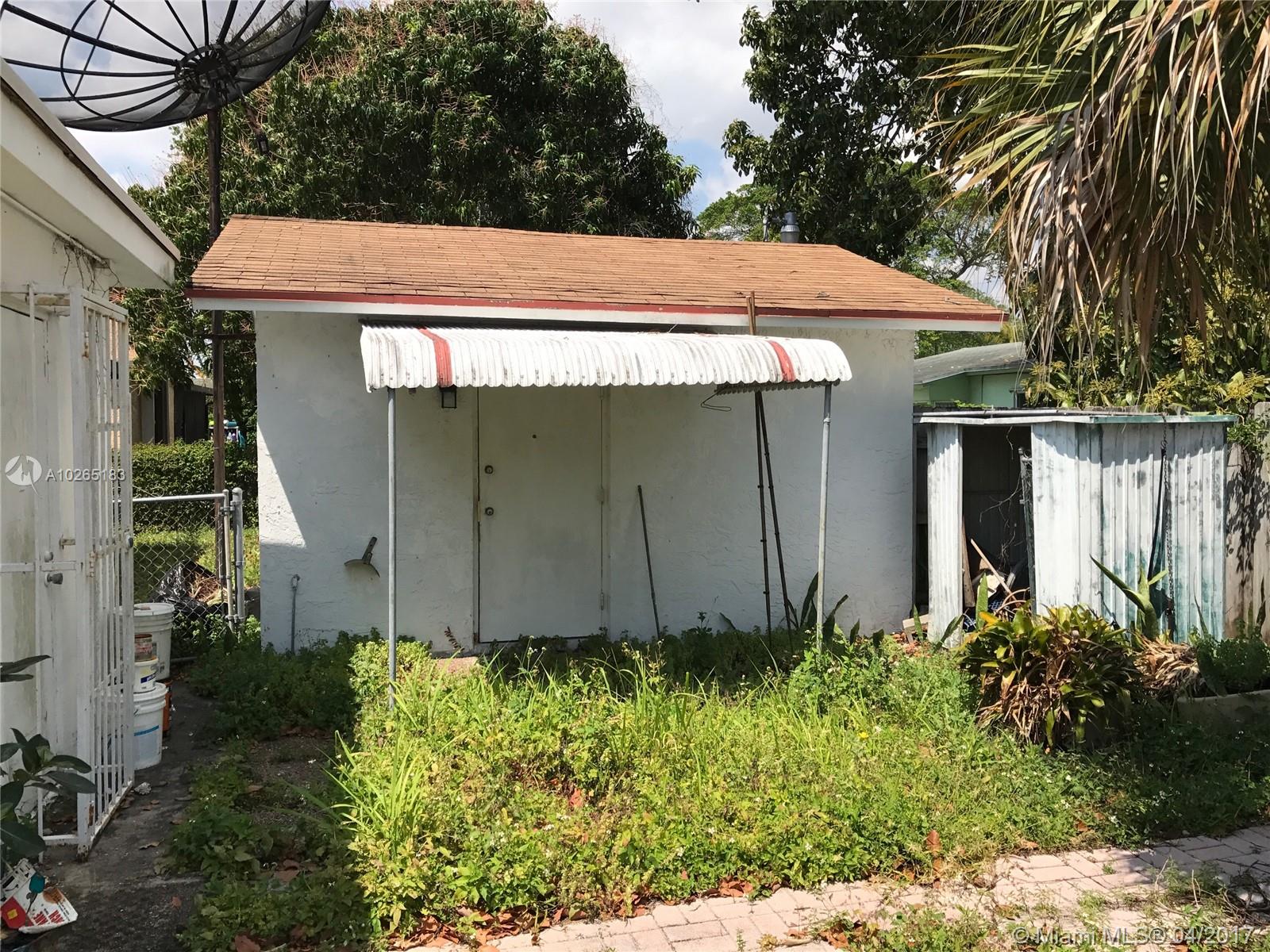 W LITTLE RIVER REV - Residential