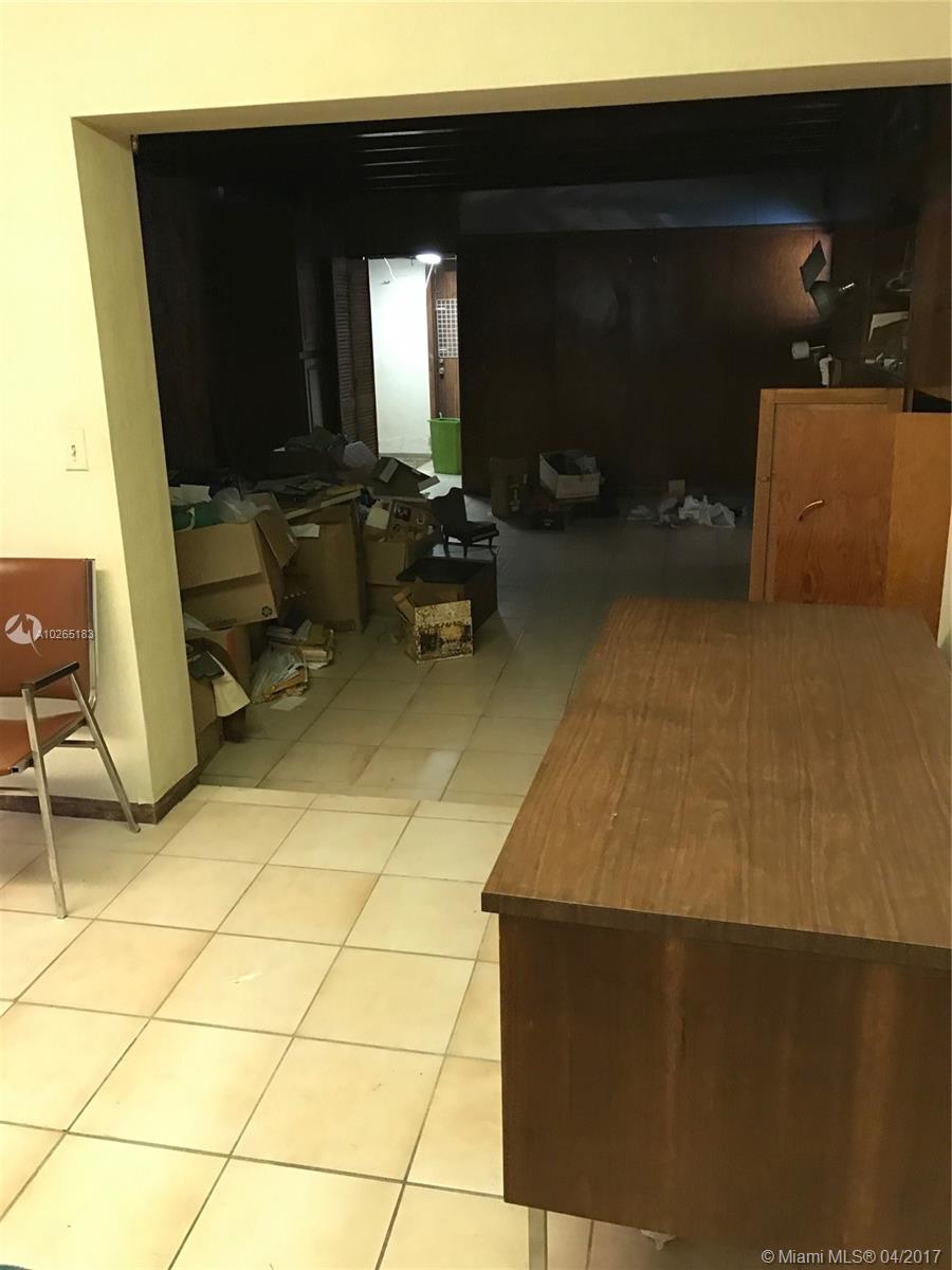 W LITTLE RIVER REV - Residential