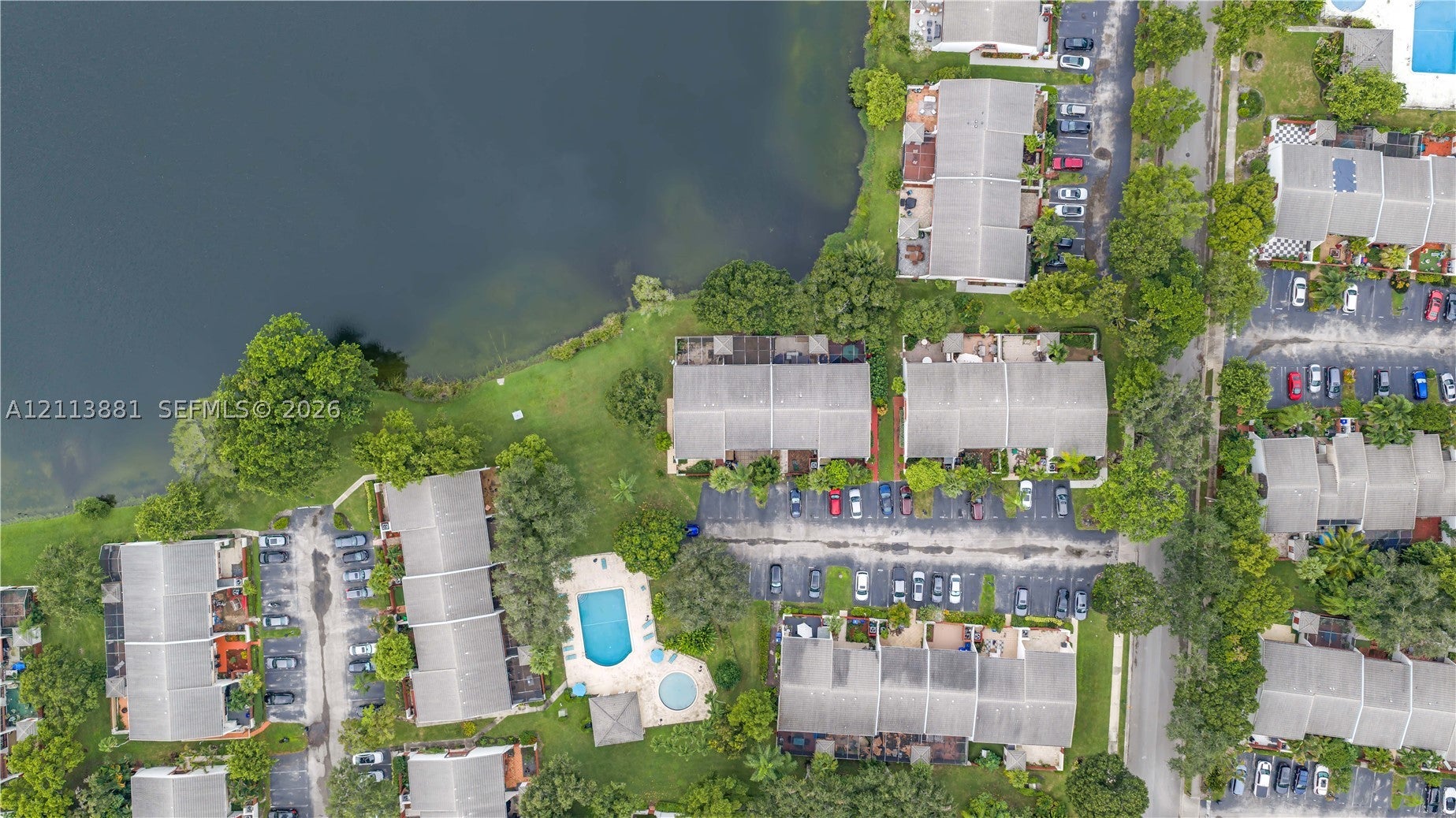 3886 Meadow Ln 250