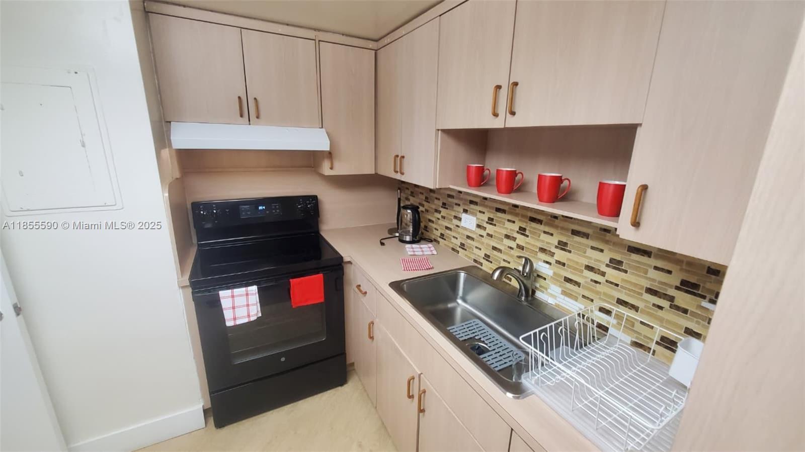 FOUR AMBASSADORS CONDO PH - Residential Lease