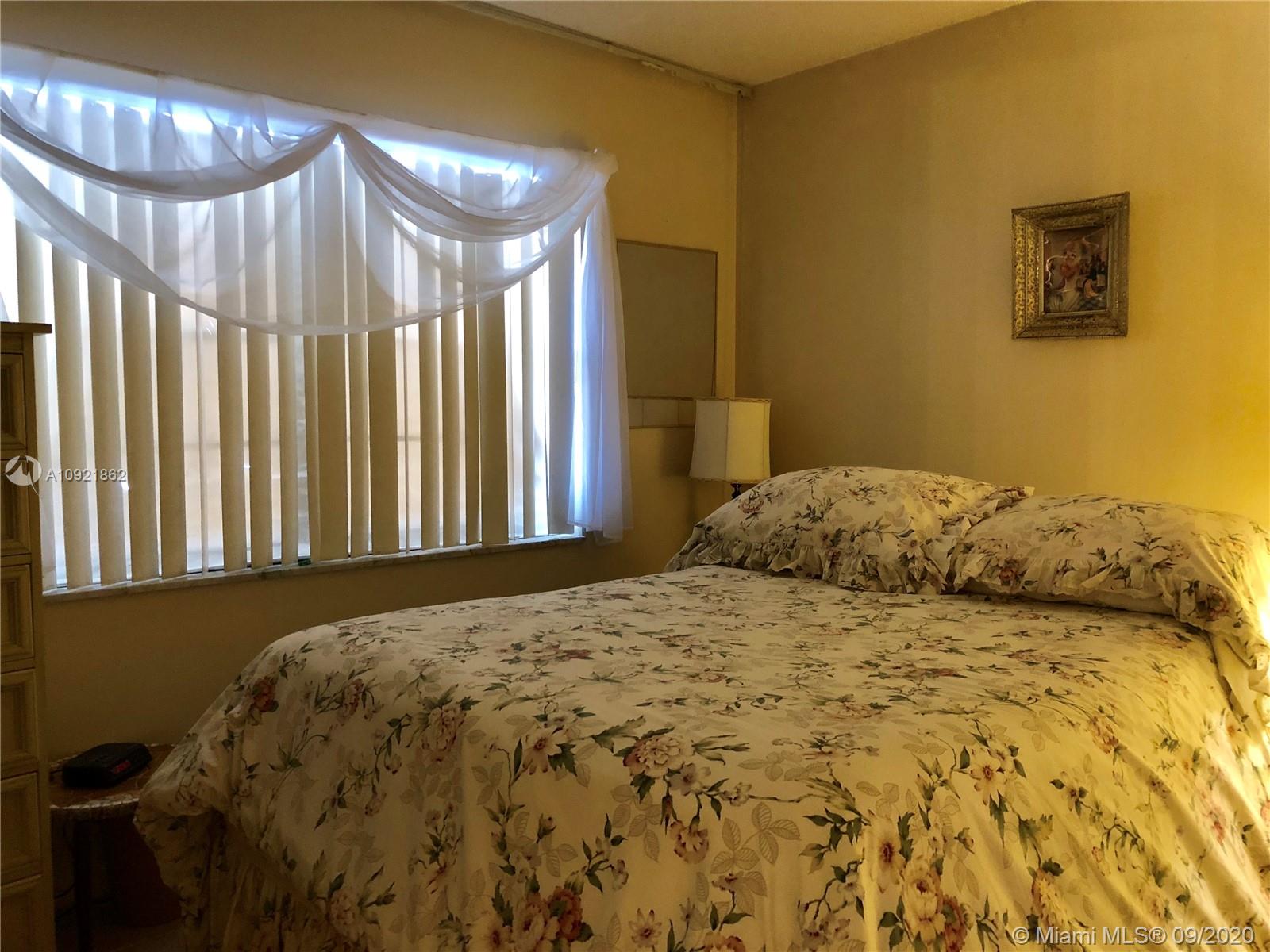 EVERETT ARMS 7 CONDO - Residential Lease