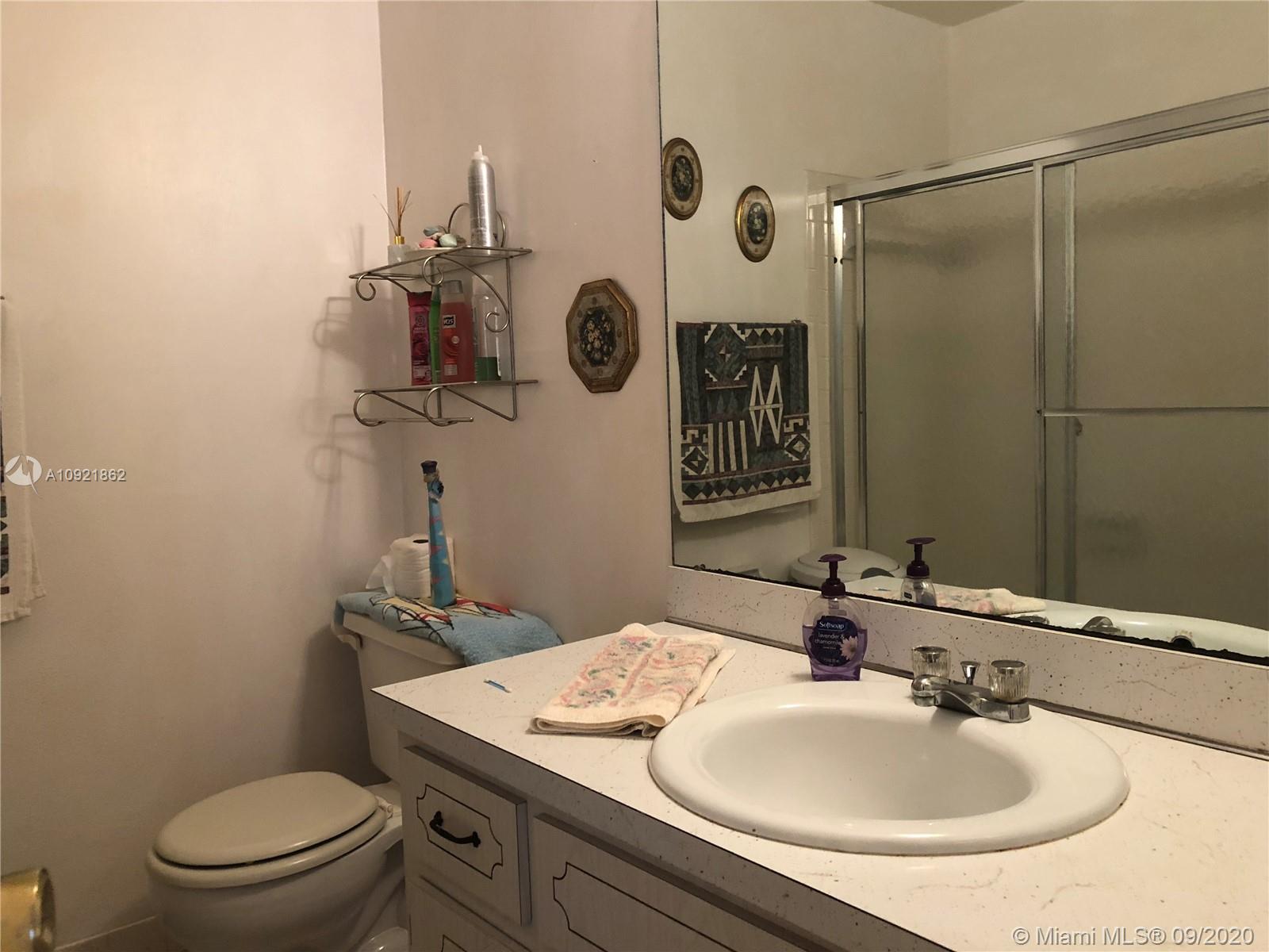 EVERETT ARMS 7 CONDO - Residential Lease