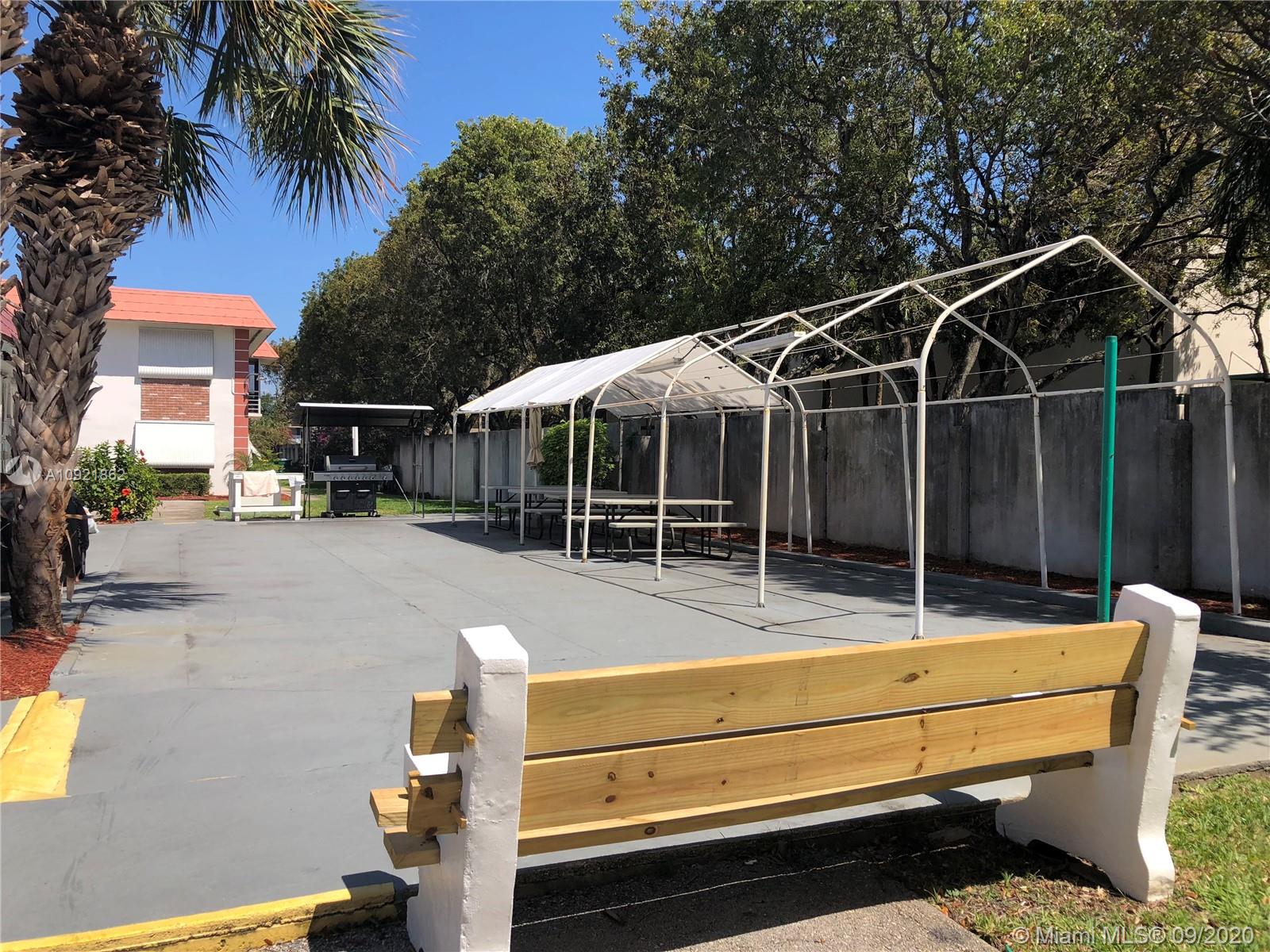 EVERETT ARMS 7 CONDO - Residential Lease