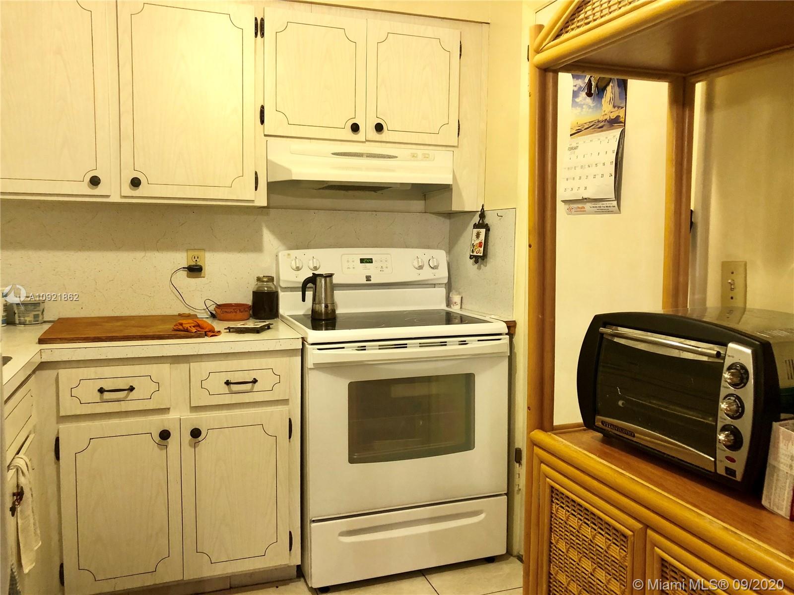 EVERETT ARMS 7 CONDO - Residential Lease