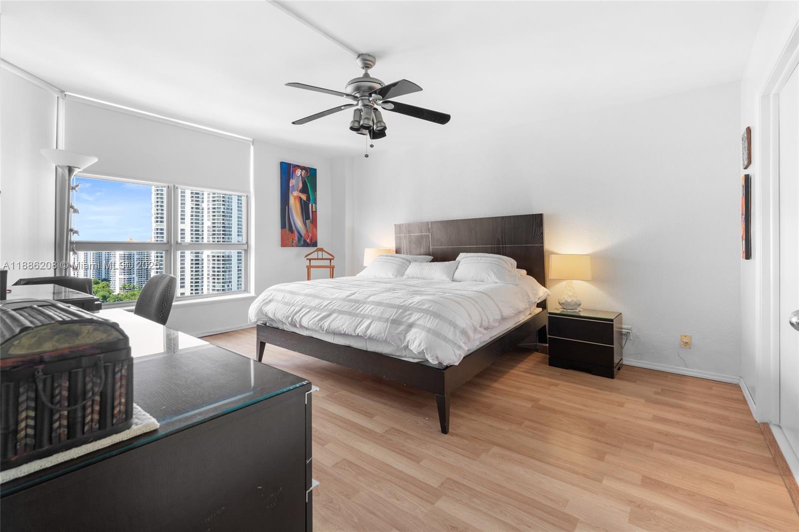 MYSTIC POINTE CONDO NO TW - Residential