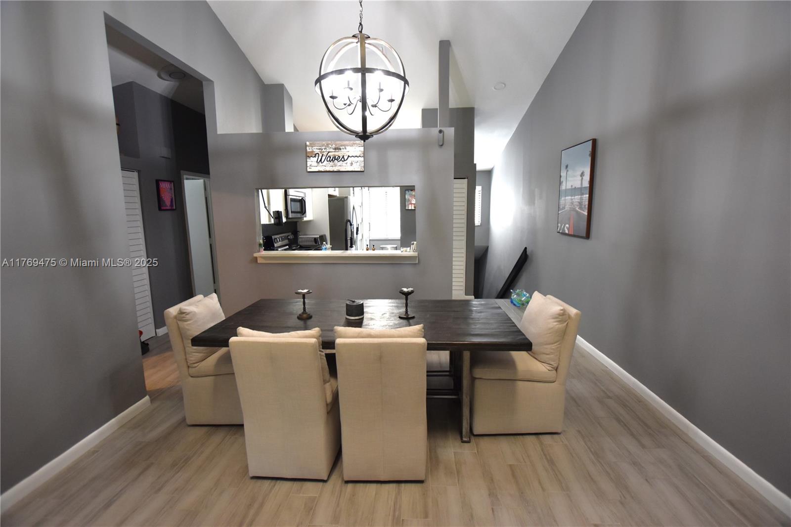 HARBOUR POINTE AT RIVER B - Residential