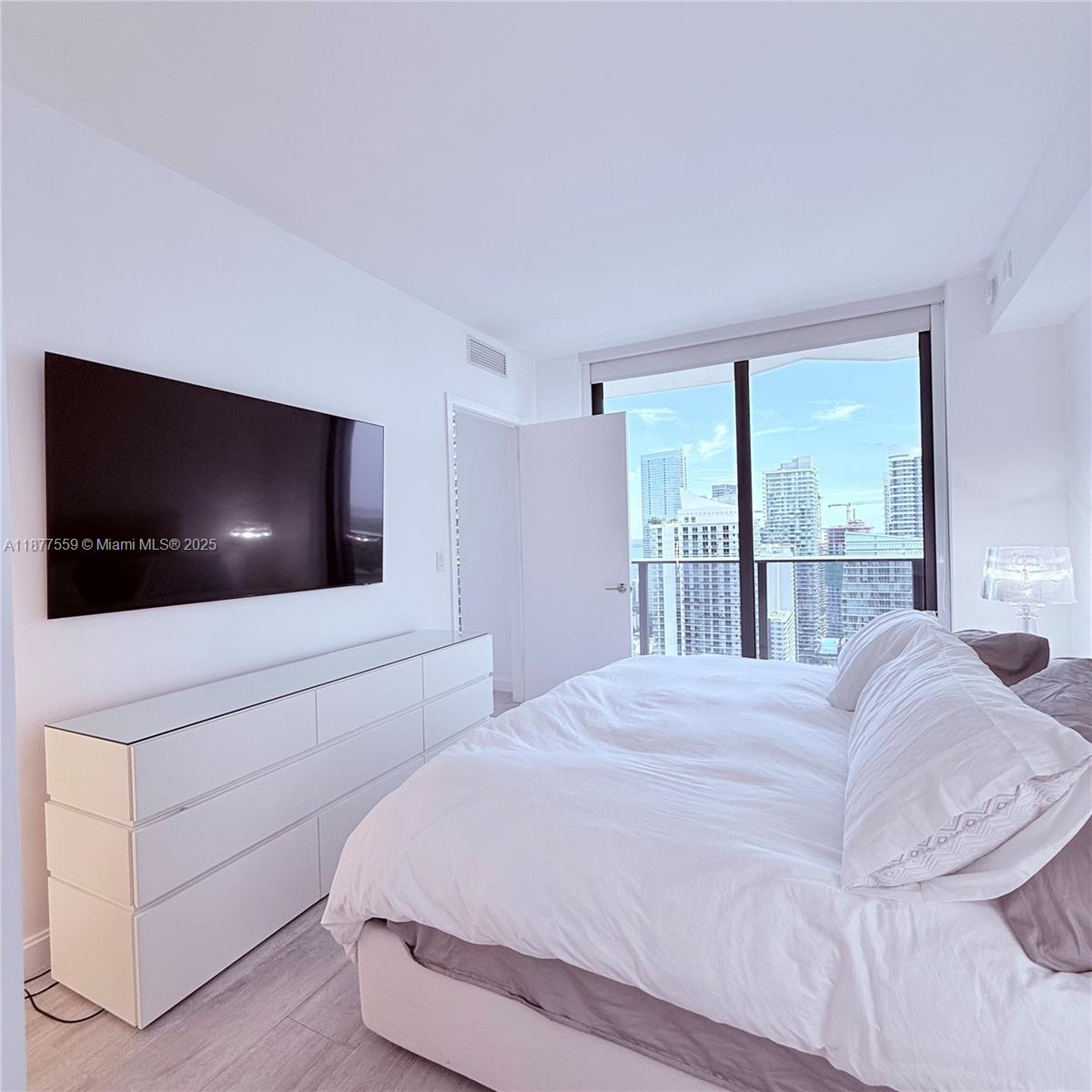 BRICKELL HEIGHTS WEST CON - Residential Lease