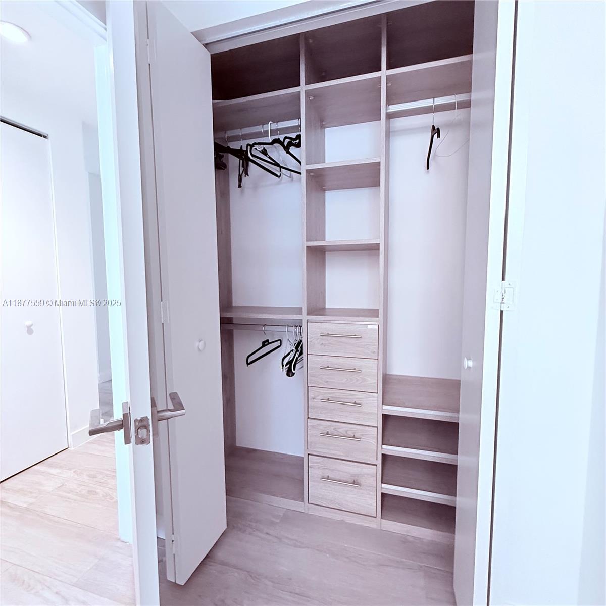 BRICKELL HEIGHTS WEST CON - Residential Lease