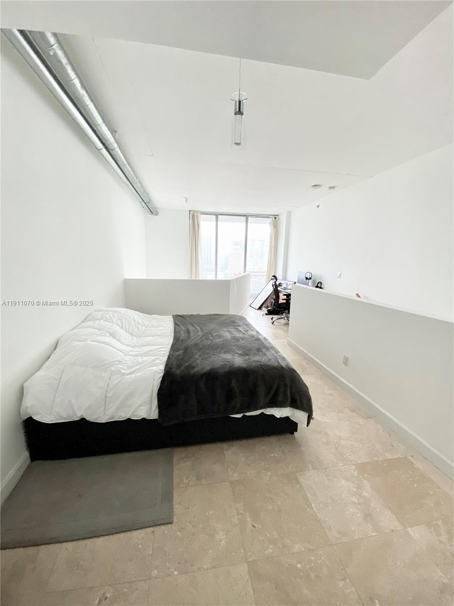 NEO VERTIKA CONDO - Residential Lease