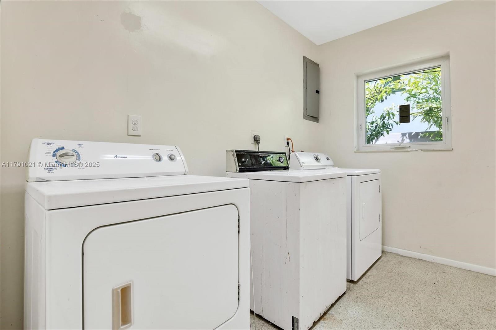 LAUDERDALE BEACH EXT - Residential