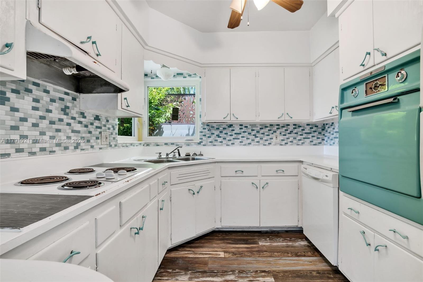LAUDERDALE BEACH EXT - Residential