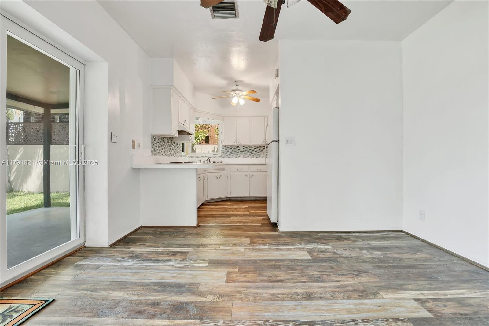 LAUDERDALE BEACH EXT - Residential