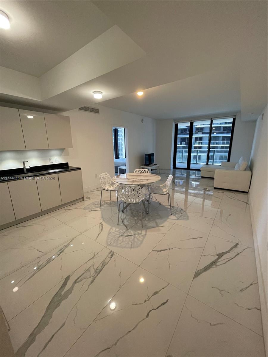 Rental Property at 1010 Brickell Ave 2106, Miami, Broward County, Florida - Bedrooms: 1 
Bathrooms: 2  - $5,300 MO.