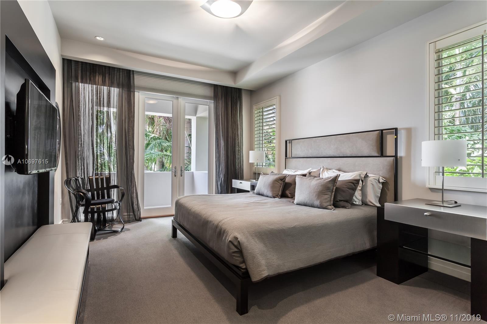 HUGHES COVE - Residential