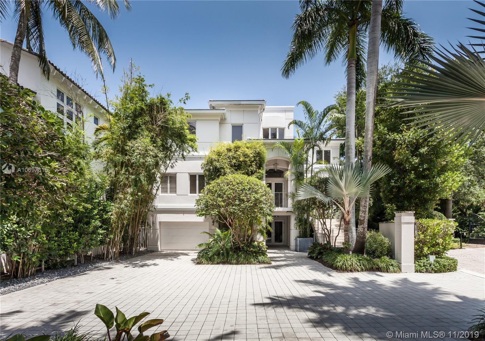 HUGHES COVE - Residential