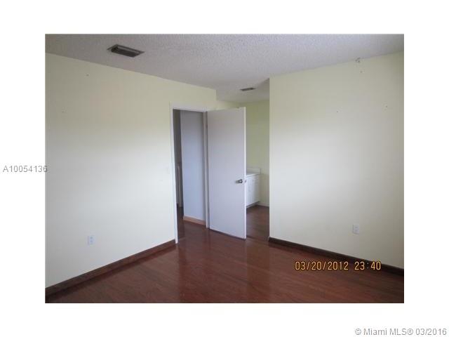 L'AMBIANCE TOWNHOMES KEND - Residential Lease