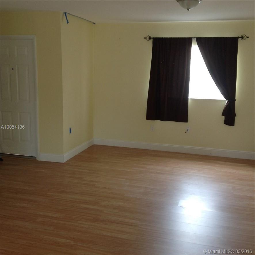 L'AMBIANCE TOWNHOMES KEND - Residential Lease