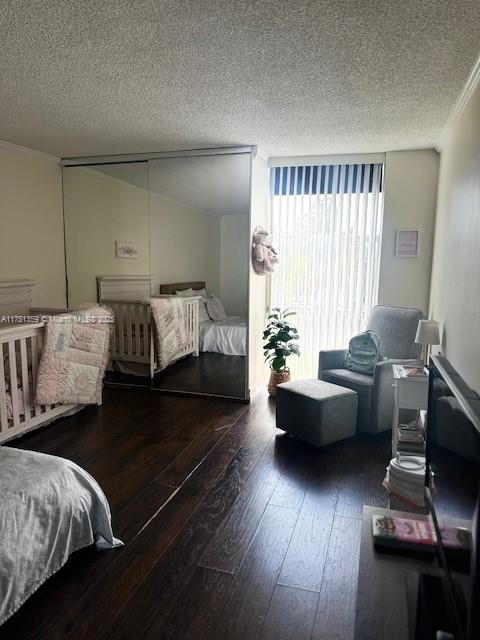 VECINO DEL MAR CONDO - Residential