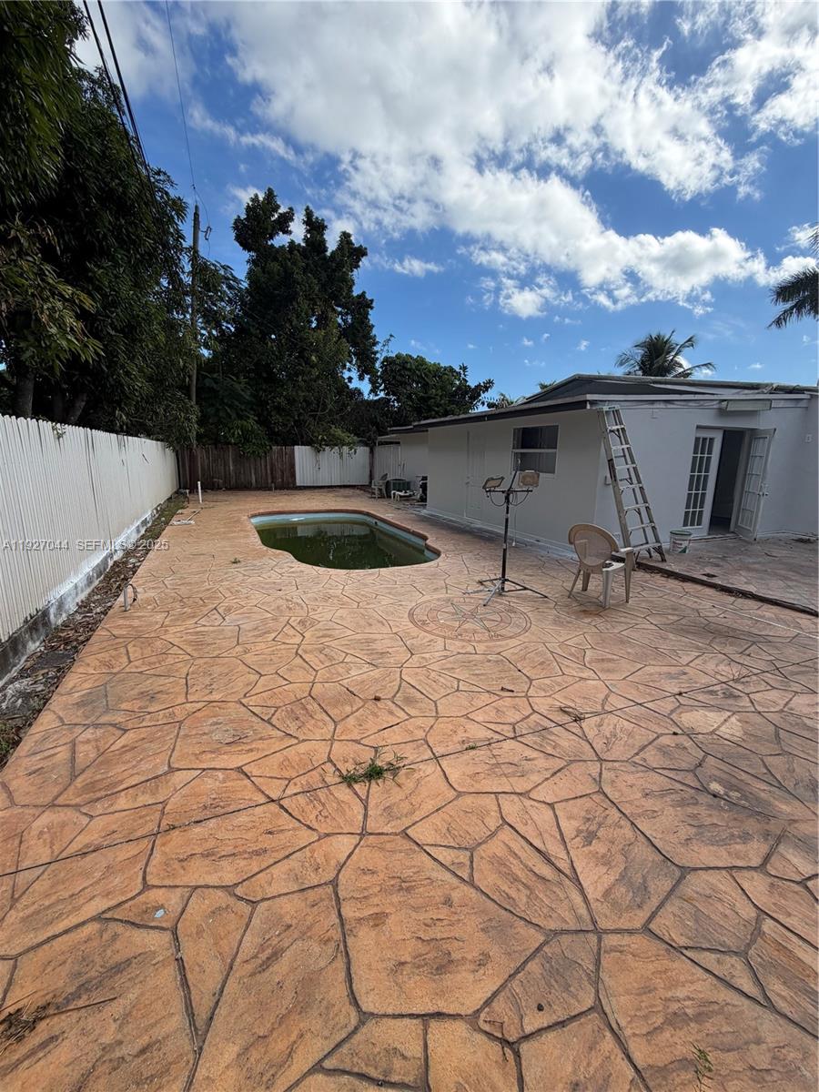 SO MIAMI HEIGHTS ADDN D - Residential