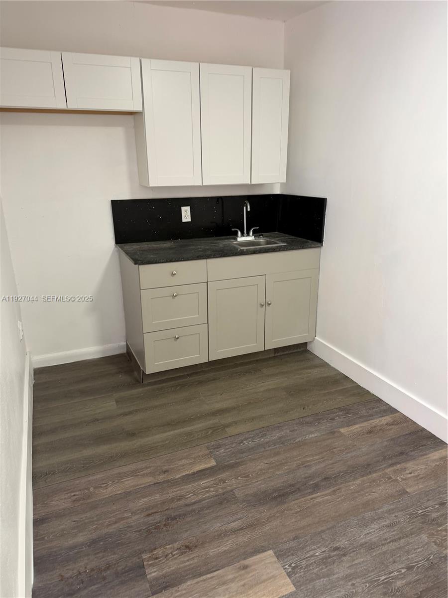 SO MIAMI HEIGHTS ADDN D - Residential