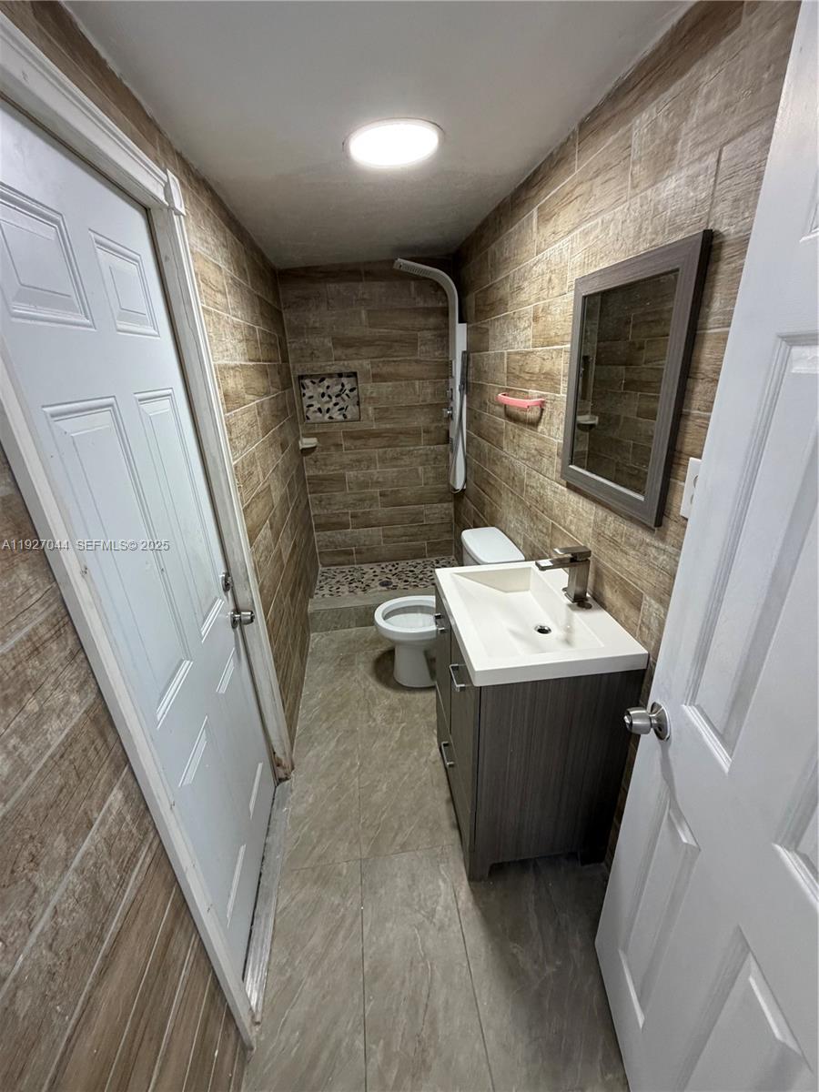 SO MIAMI HEIGHTS ADDN D - Residential