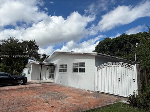 Photo of 12455 SW 185th Ter, Miami, FL 33177 (MLS # A11927044)