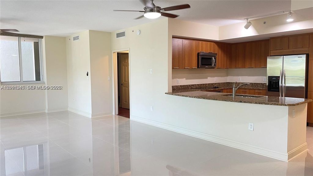 Photo of 510 NW 84th Ave #345, Plantation, FL 33324 (MLS # A12011245)