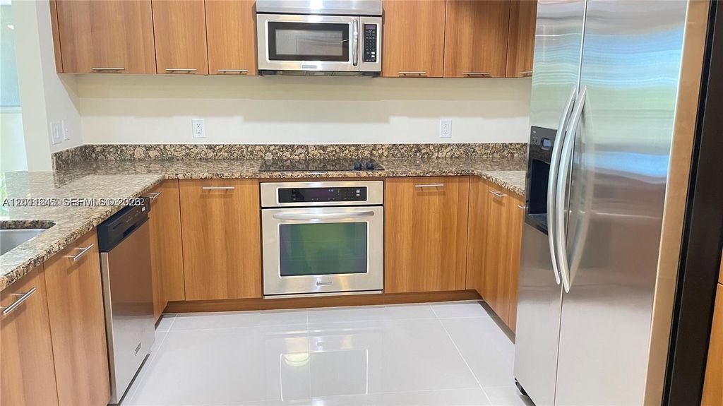 Photo of 510 NW 84th Ave #345, Plantation, FL 33324 (MLS # A12011245)