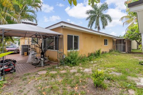 Tiny photo for 15440 SW 294th Ter, Homestead, FL 33033 (MLS # A12027181)