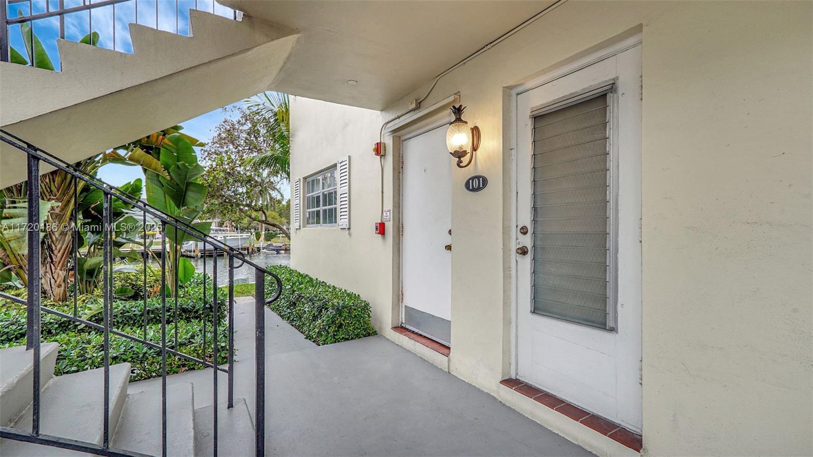 ISLE OF PARADISE CO-OP - Residential