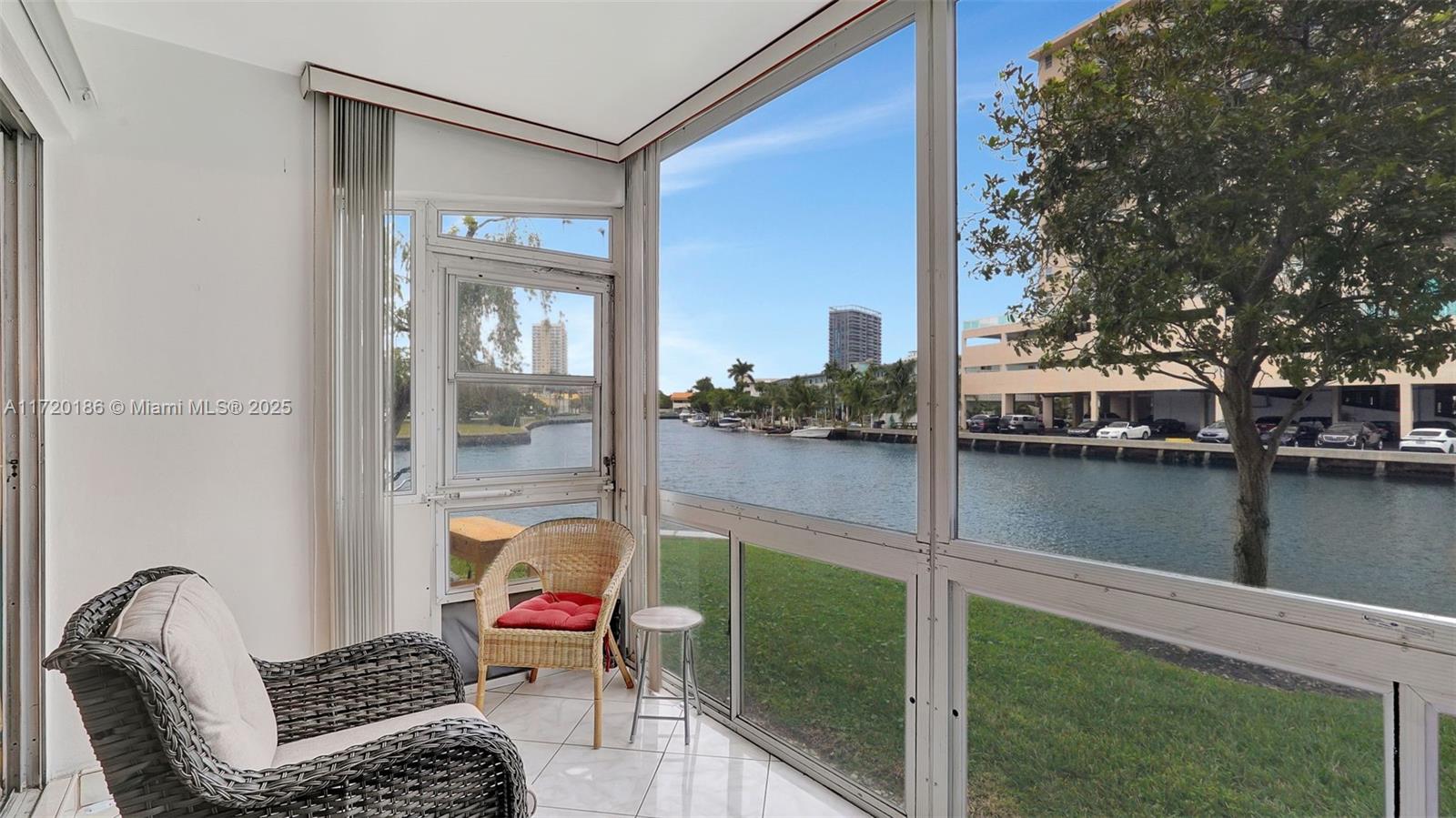 ISLE OF PARADISE CO-OP - Residential