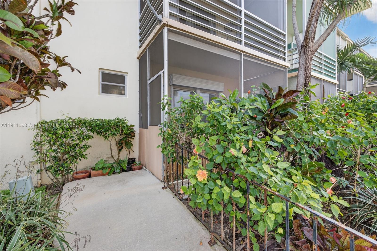 MAR-LEN GARDENS NO 7 CORP - Residential