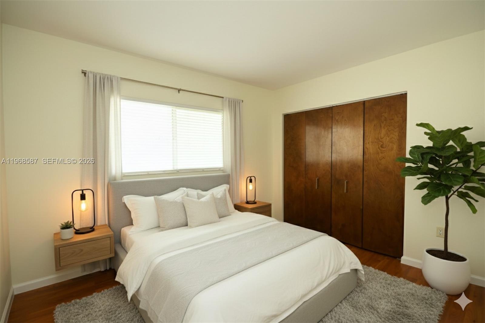 MANDO CONDO - Residential Lease