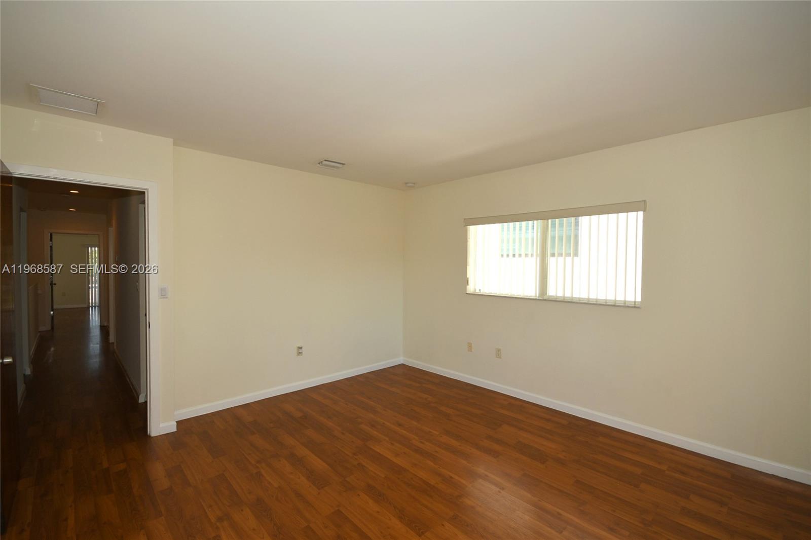 MANDO CONDO - Residential Lease