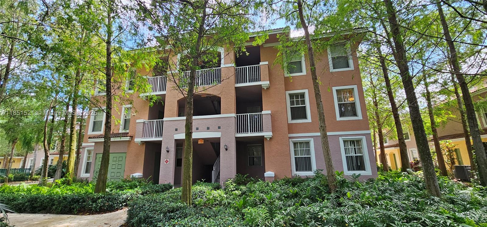 Nature lover's dream, enjoy this beautiful apartment in the great gated Cypress Pointe Community in Coral Springs, offering new wood laminate floors, stainless steel appliances, full size washer and dryer inside apartment, screened-in balcony to enjoy the community's awesome wooded areas, this is paradise in Florida, the community offers pool, spa, fitness center, basketball courts, picnic areas and best of all the location you can walk to supermarkets, restaurants, Starbucks, and many stores.