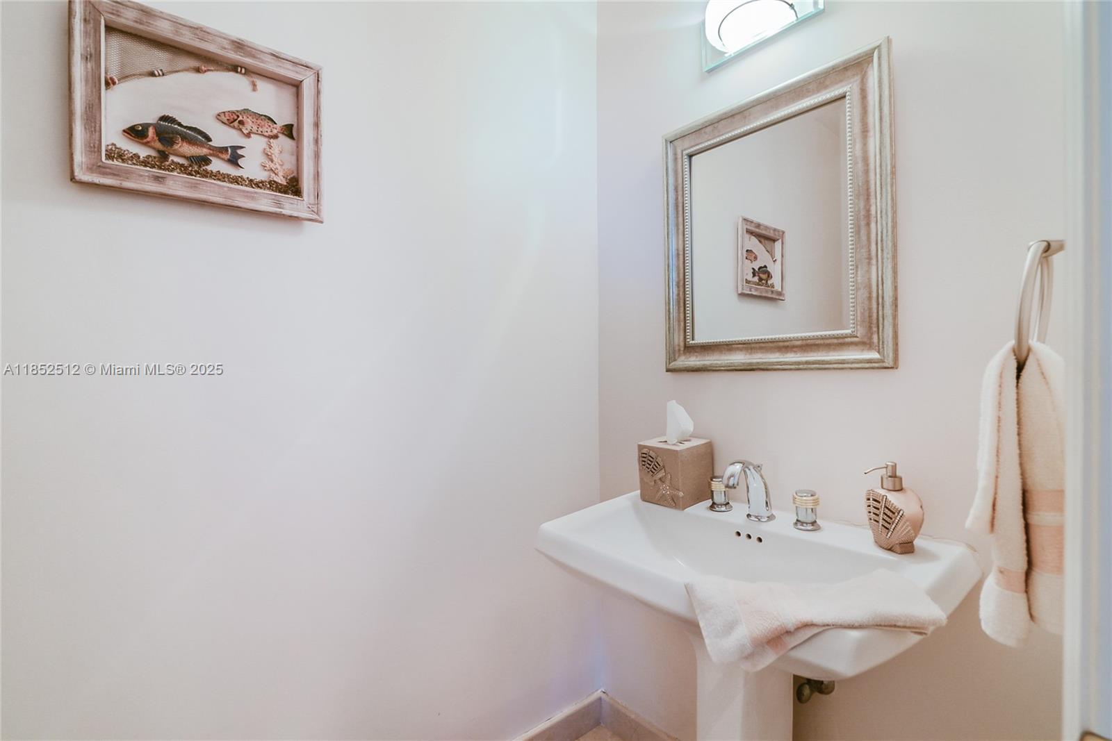 MIRAGE CONDO - Residential Lease