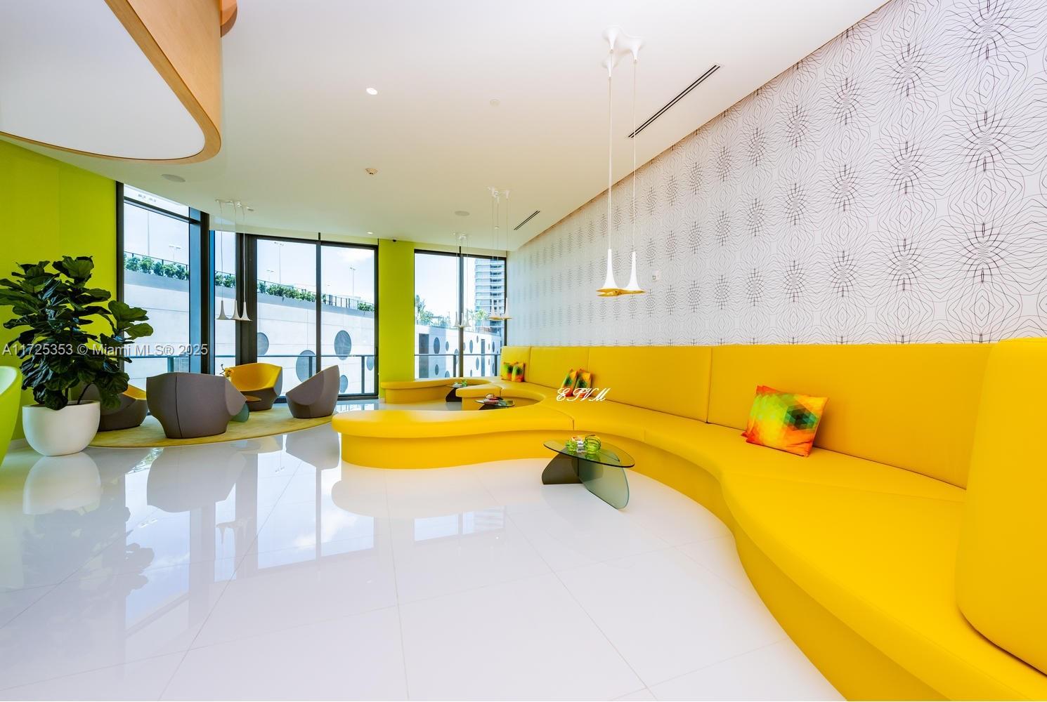 PARAISO BAYVIEWS CONDO - Residential