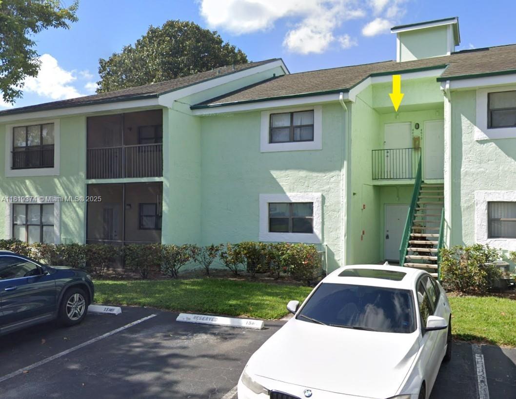Property for Sale at 4011 Nw 87th Ave 4011, Sunrise, Miami-Dade County, Florida - Bedrooms: 1 
Bathrooms: 1  - $189,000