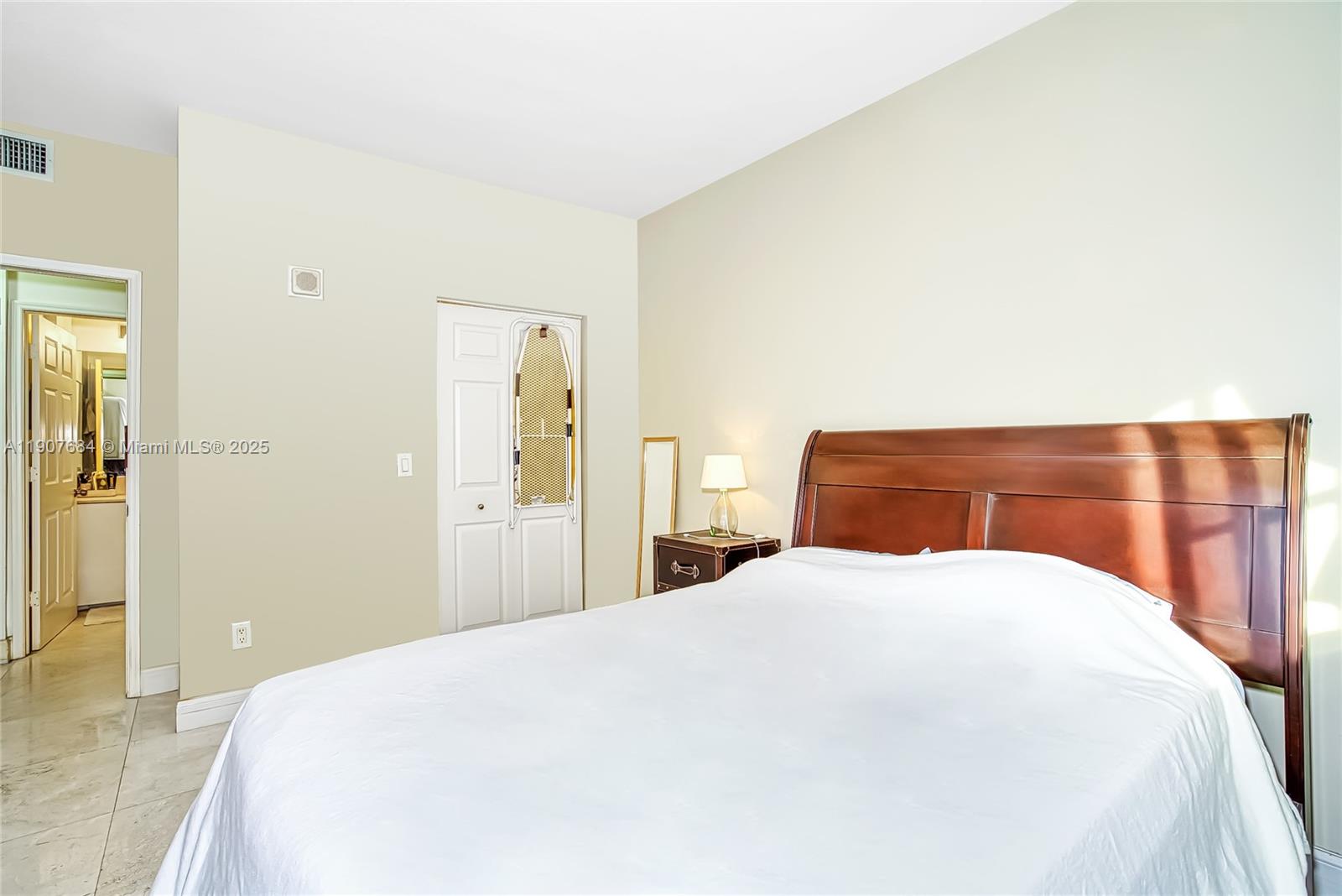 BOCA GRAND CONDO - Residential